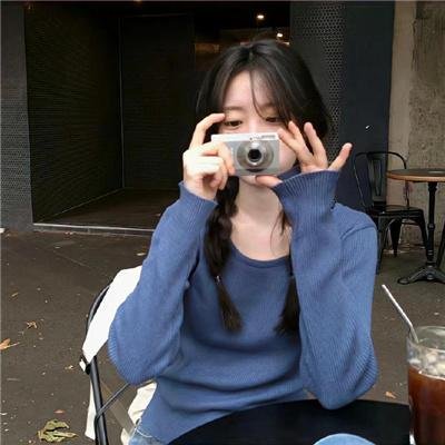 客厅里的松永先生 在线观看